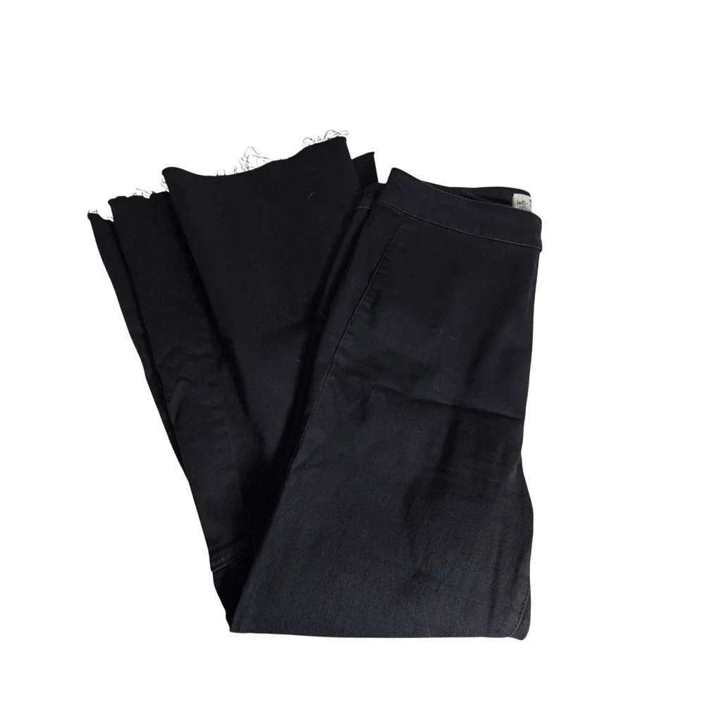 Free People‎ We The Free Raw Edge High Rise Flare Jeans Black Raw Hem Size 30
